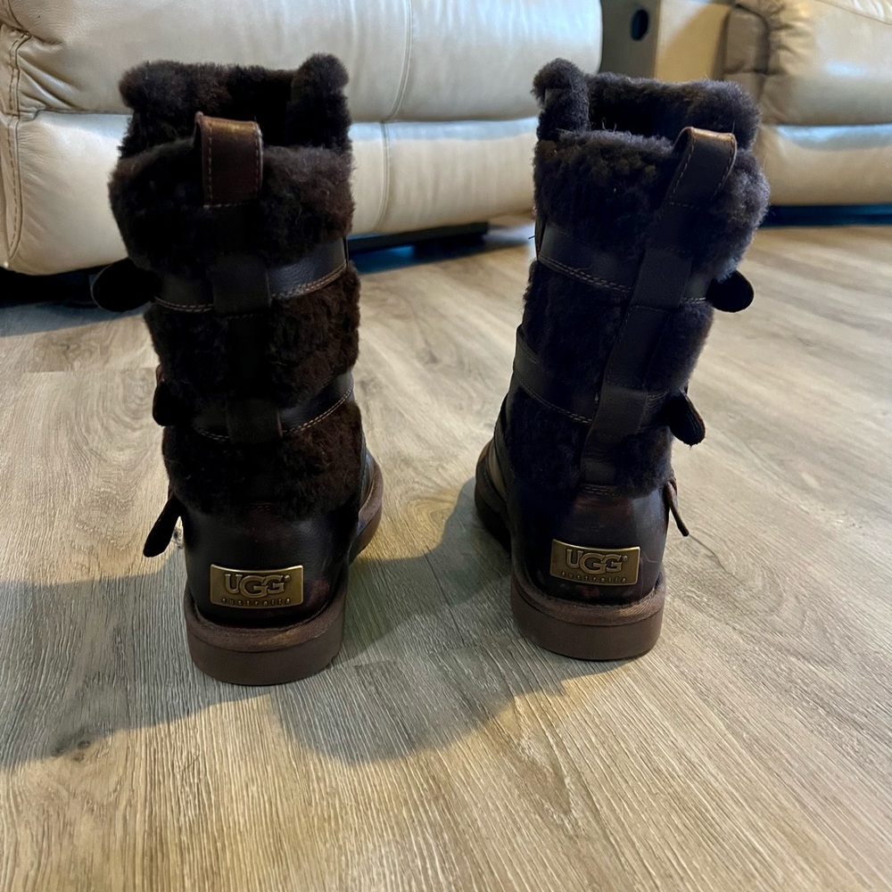 Uggs Winter Boot - image 3